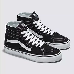 NWT Vans Sk8-Hi Tapered Canvas Shoe